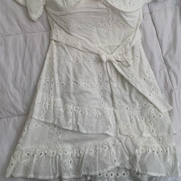 Dress - Picture 3 of 3